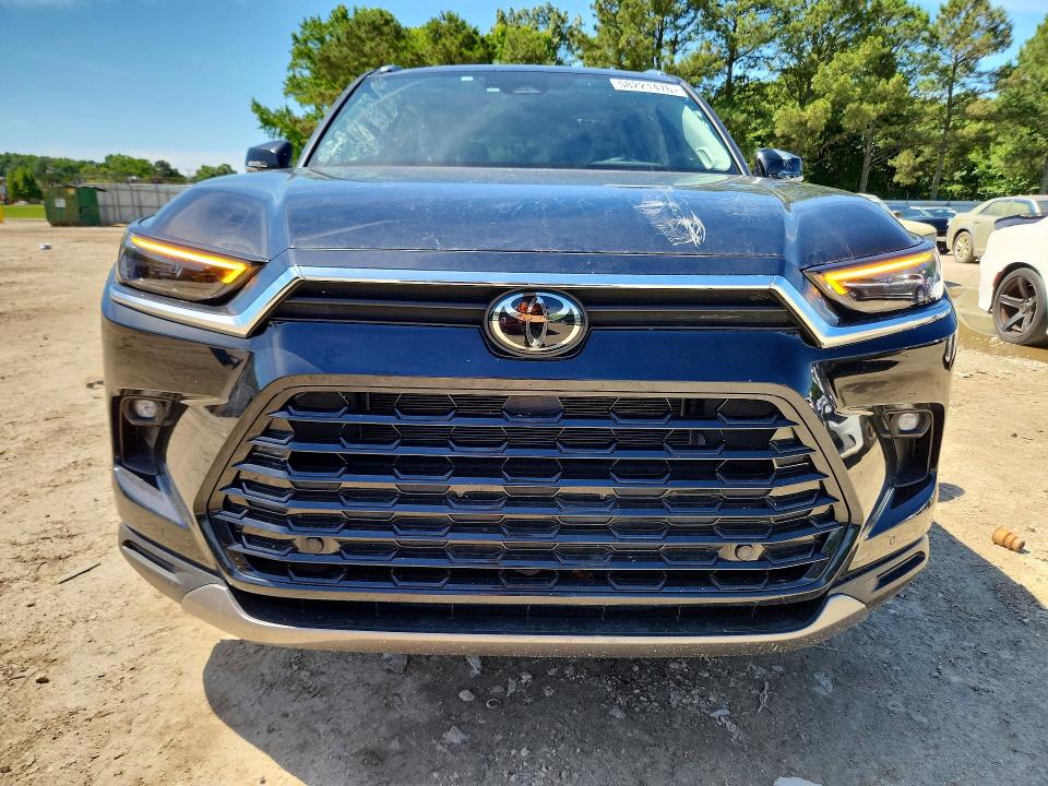 Photo 5 from auction – 2024 TOYOTA GRAND HIGHLANDER HYBRID with VIN 5TDACAB58RS005600