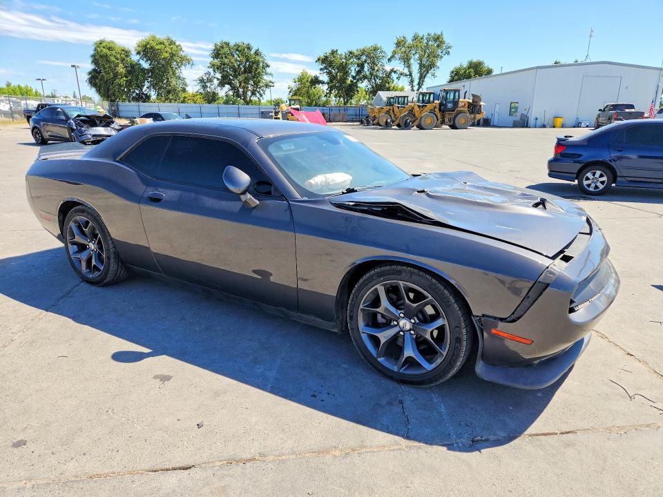 Photo 4 from auction – 2019 DODGE CHALLENGER with VIN 2C3CDZBT2KH552258