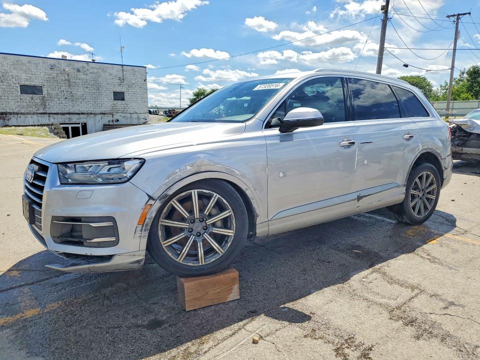 AUDI Q7 2019 с VIN WA1LAAF74KD040155 - Фото с аукциона
