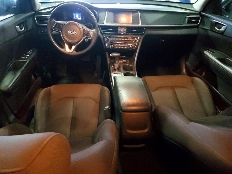 Photo 8 from auction – 2018 KIA OPTIMA with VIN 5XXGT4L39JG230381