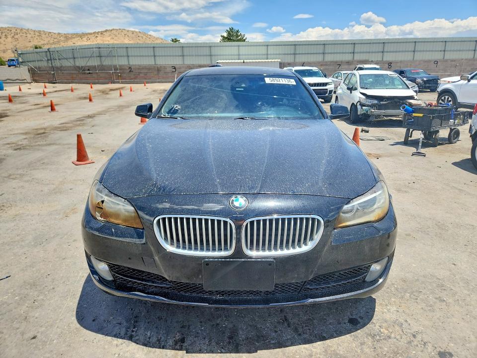 Photo 5 from auction – 2011 BMW 550 with VIN WBAFU9C57BC783374