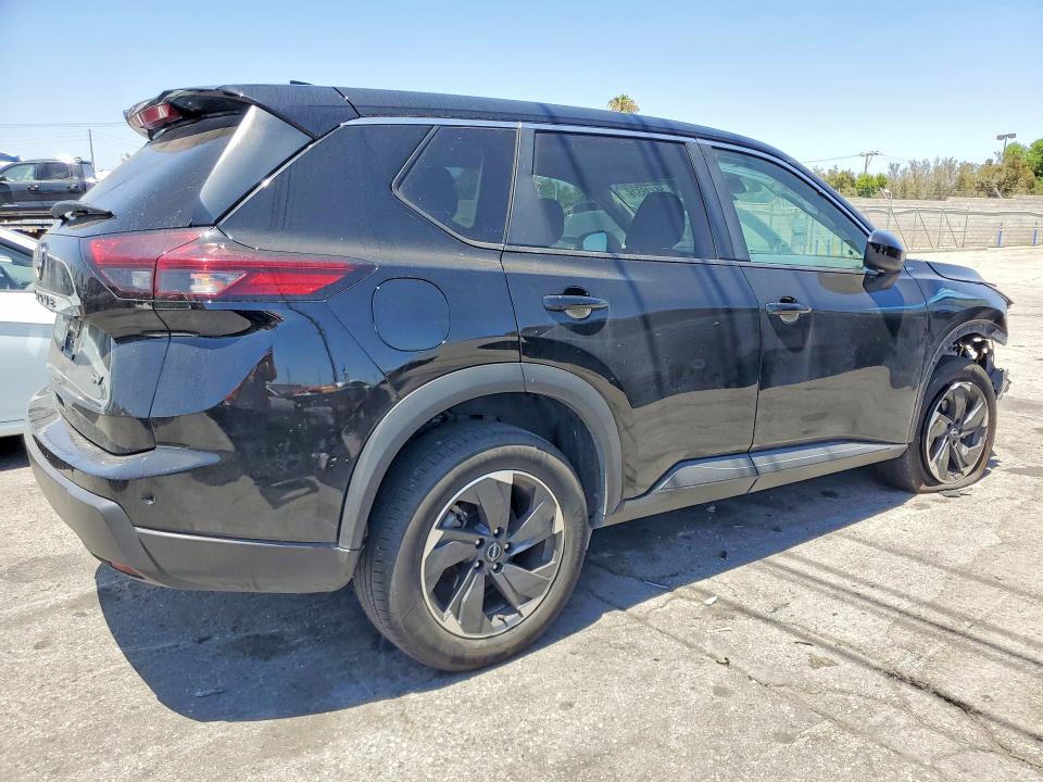 Photo 3 from auction – 2024 NISSAN ROGUE with VIN 5N1BT3BA1RC671241