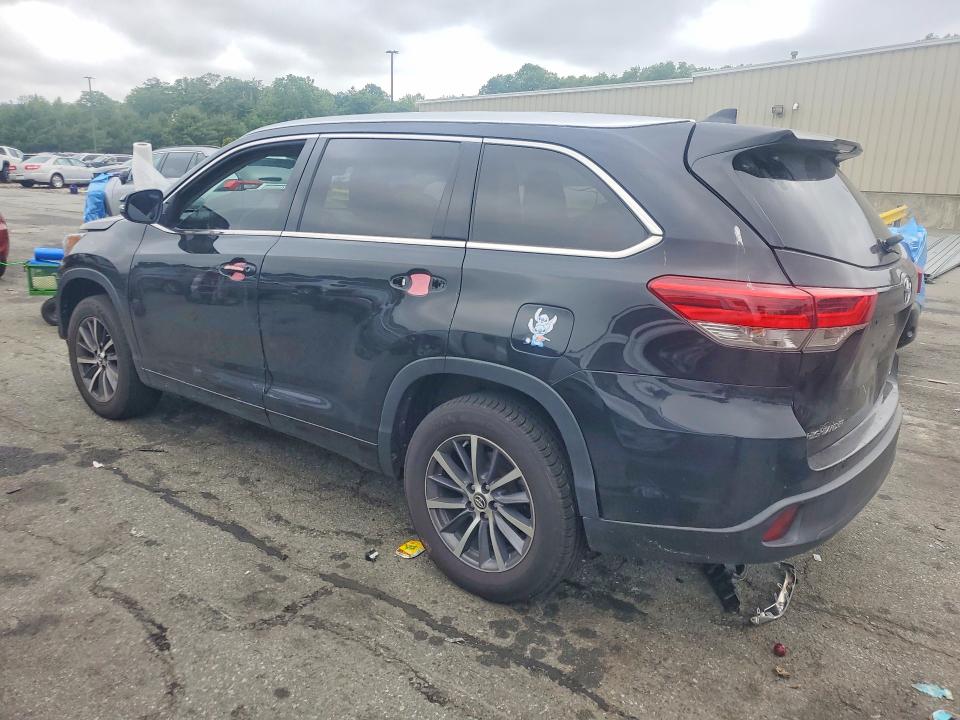 Foto 2 de la subasta – 2018 TOYOTA HIGHLANDER con VIN 5TDKZRFHXJS538705