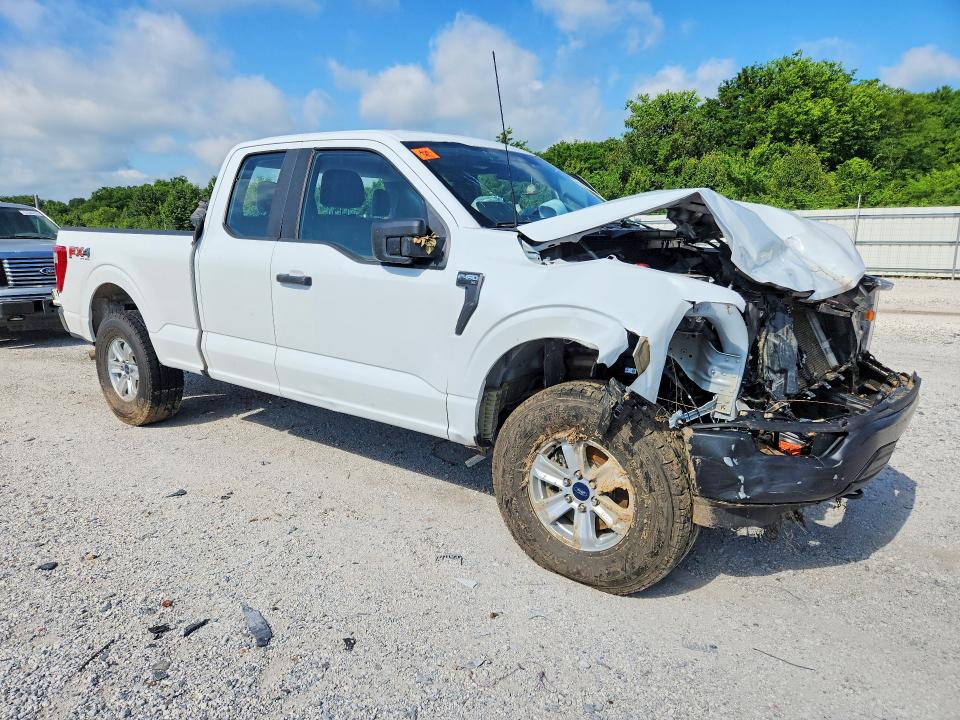 Photo 4 from auction – 2022 FORD F150 with VIN 1FTFX1E53NFB02638