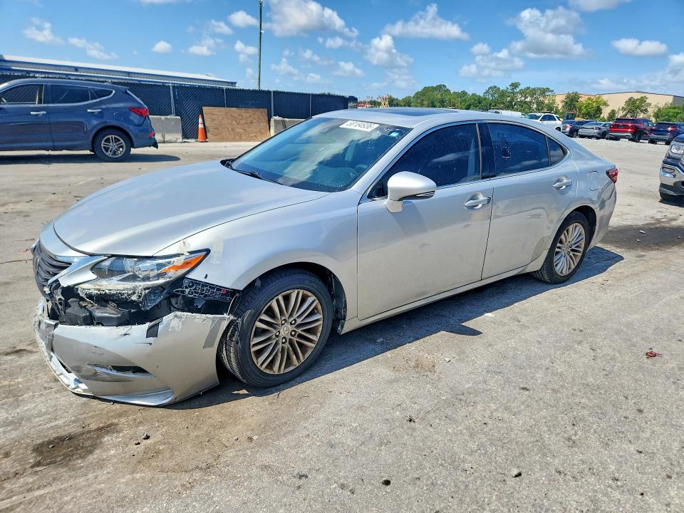 2017 LEXUS ES - Търг №58184936
