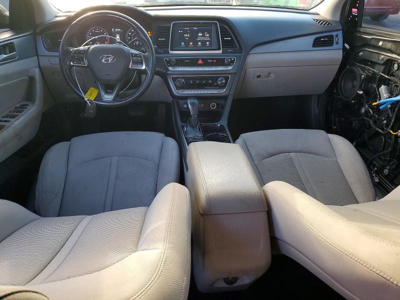 Photo 8 from auction – 2018 HYUNDAI SONATA with VIN 5NPE34AF7JH654277
