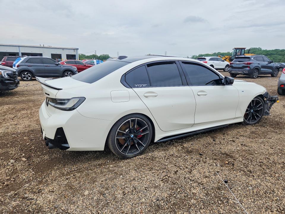 Photo 3 from auction – 2024 BMW M340XI with VIN 3MW49FF04R8D95110