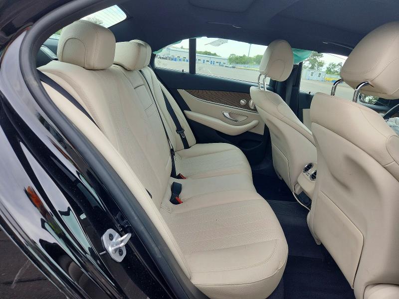 Photo 10 from auction – 2022 MERCEDES-BENZ E with VIN W1KZF8EB1NB059946