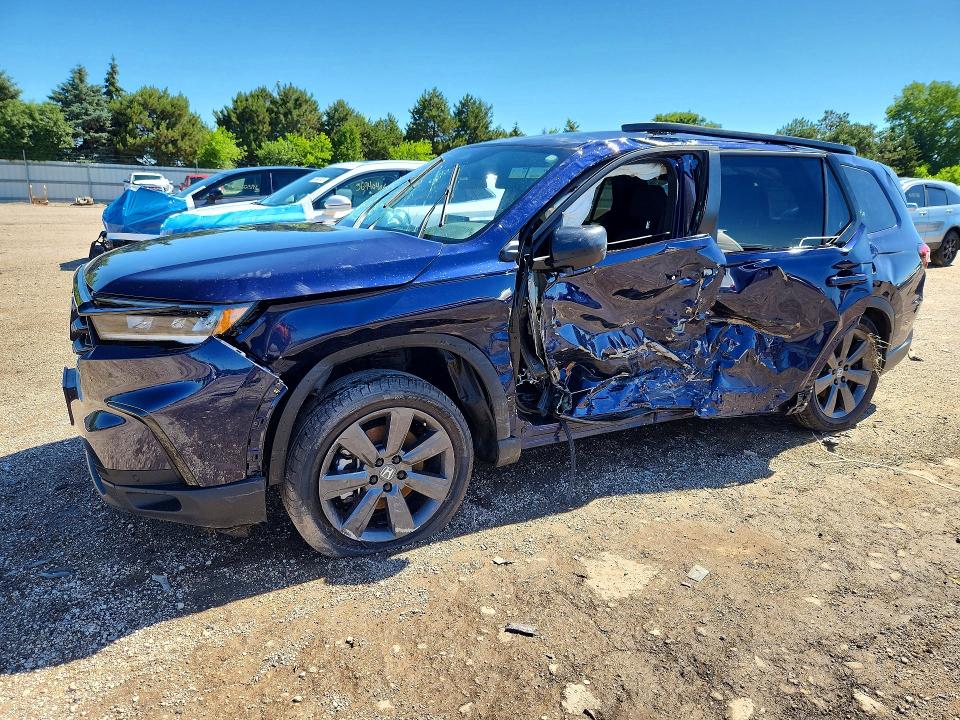 HONDA PILOT 2025 with VIN 5FNYG1H33SB060894 - Photo from auction