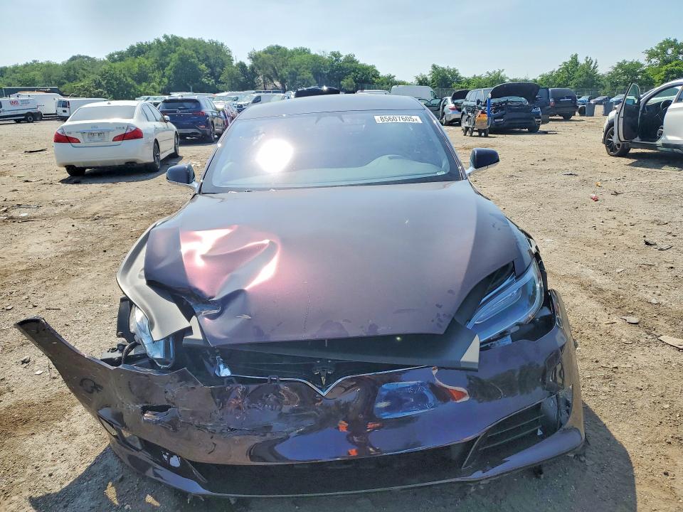 Photo 5 from auction – 2016 TESLA MODEL S with VIN 5YJSA1E13GF174122