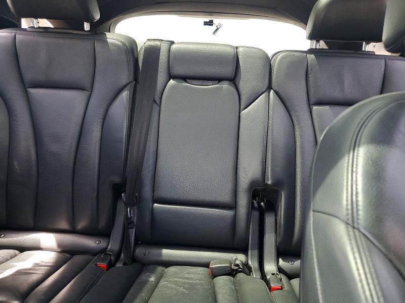 Photo 10 from auction – 2019 AUDI Q7 with VIN WA1LAAF74KD040155