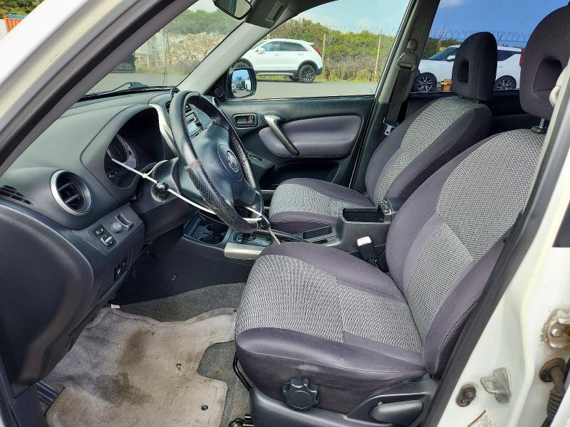 Photo 7 from auction – 2005 TOYOTA RAV4 with VIN JTEGD20V250091141