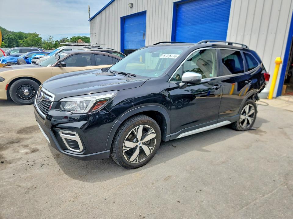 SUBARU FORESTER 2020 with VIN JF2SKAXC8LH488419 - Photo from auction