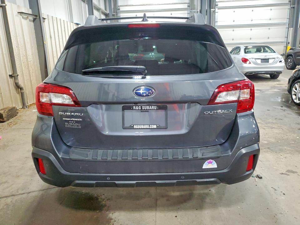 Photo 6 from auction – 2018 SUBARU OUTBACK with VIN 4S4BSANC1J3265792