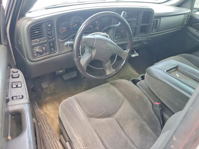 Photo 8 from auction – 2005 CHEVROLET SILVERADO with VIN 1GCEK19B05E289837