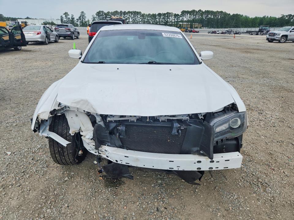 Фото 5 с аукциона – 2020 CHRYSLER 300 с VIN 2C3CCABT7LH233833