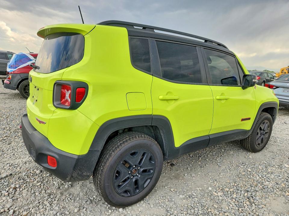 Снимка 3 от търг – 2018 JEEP RENEGADE с VIN ZACCJBCBXJPH42629