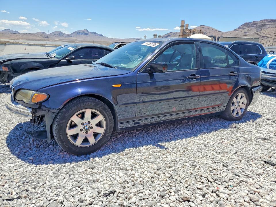 BMW 325 2005 with VIN WBAEV334X5KX10040 - Photo from auction