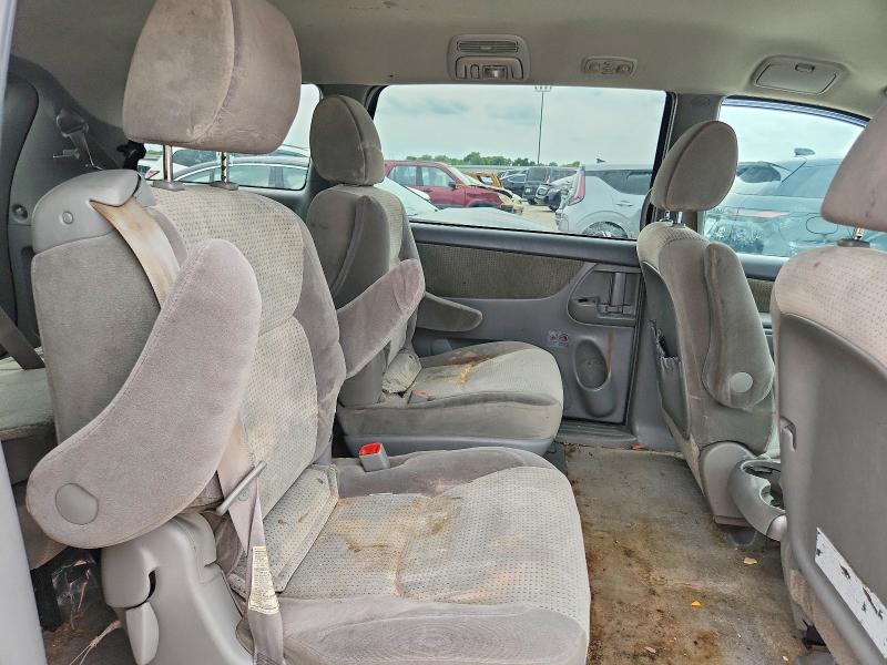 Photo 11 from auction – 2009 TOYOTA SIENNA with VIN 5TDZK23C09S231672