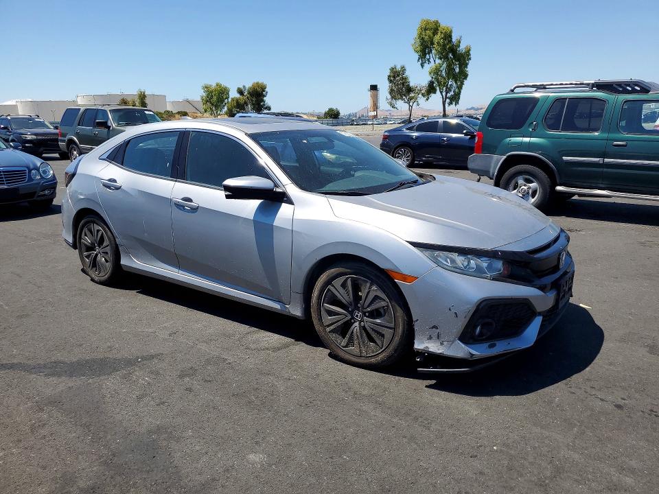 Photo 4 from auction – 2018 HONDA CIVIC with VIN SHHFK7H50JU409520