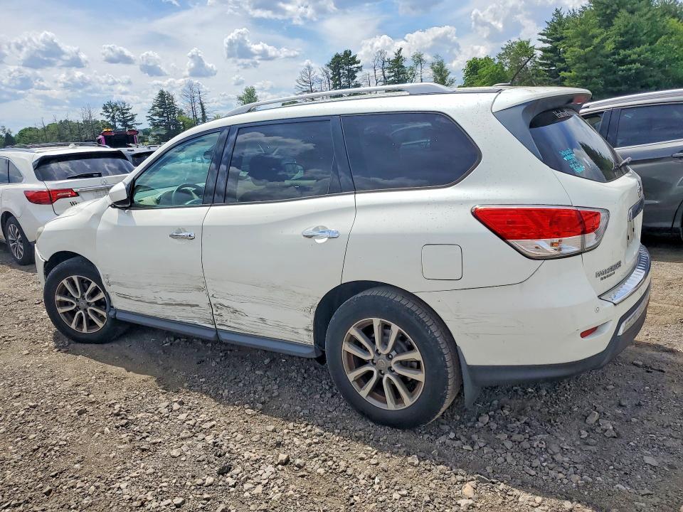 Photo 2 from auction – 2016 NISSAN PATHFINDER with VIN 5N1AR2MN1GC665697