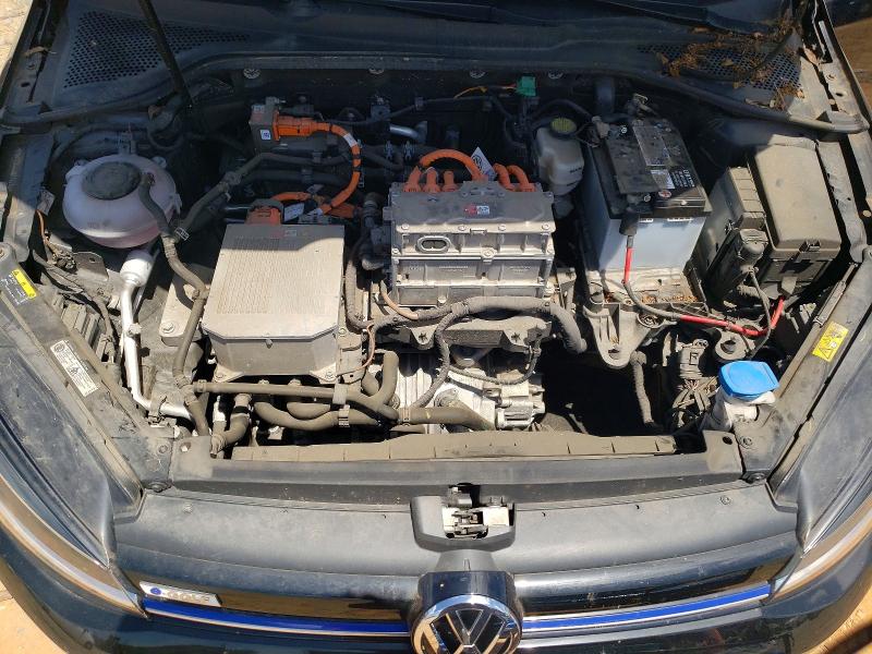 Photo 12 from auction – 2019 VOLKSWAGEN E-GOLF with VIN WVWKR7AU4KW919282