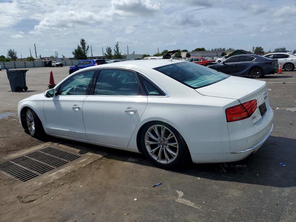 Photo 2 from auction – 2013 AUDI A8 with VIN WAURGAFD1DN001280