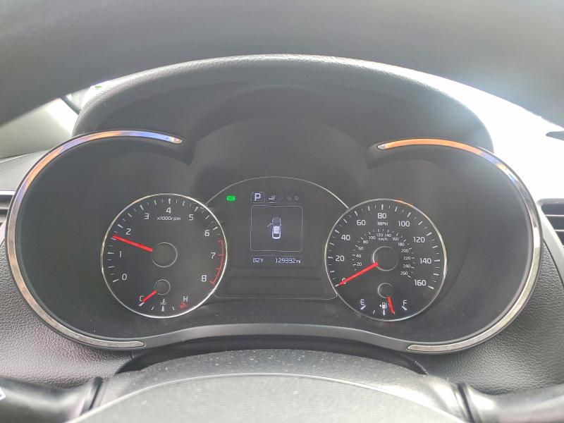 Photo 9 from auction – 2018 KIA FORTE with VIN 3KPFL4A74JE242500