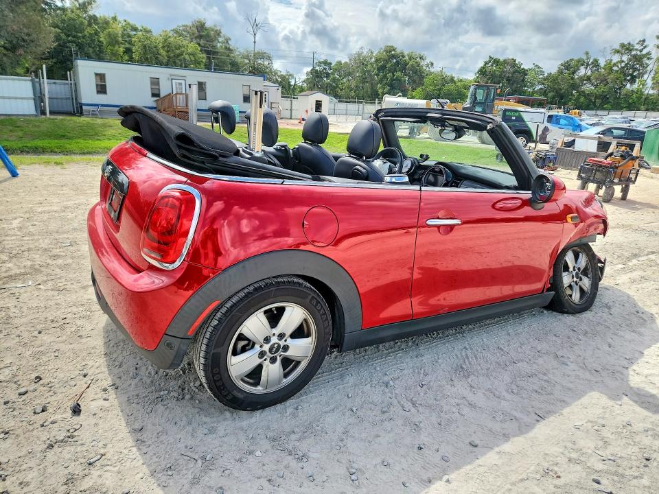 Photo 3 from auction – 2019 MINI COOPER with VIN WMWWG5C53K3H07802