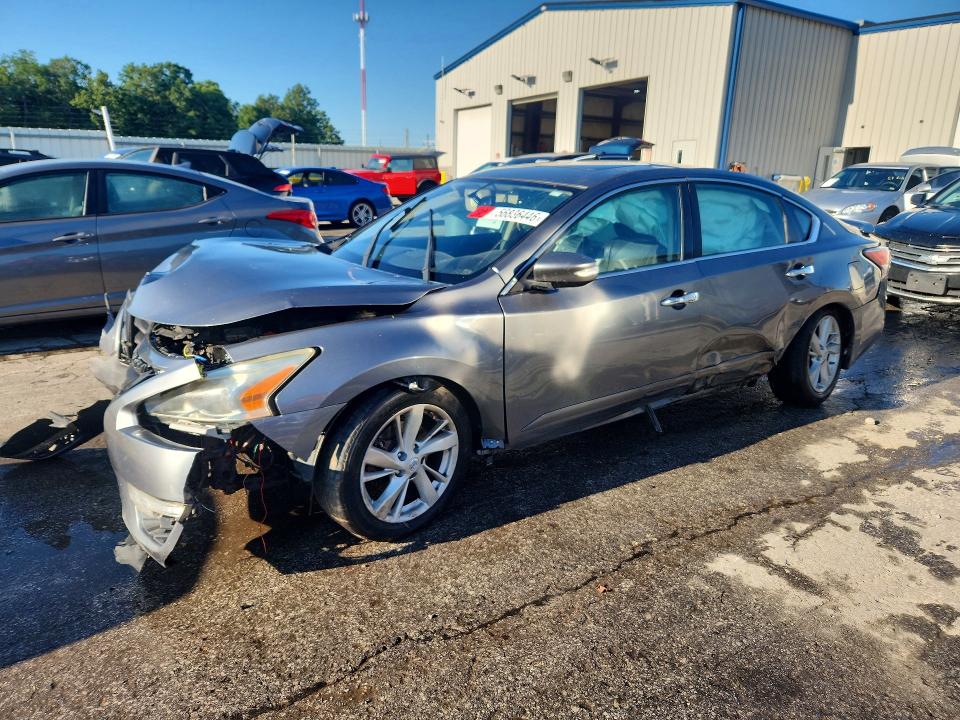 NISSAN ALTIMA 2015 with VIN 1N4AL3AP1FN889692 - Photo from auction