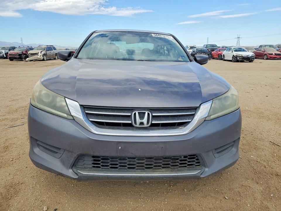 Photo 5 from auction – 2014 HONDA ACCORD with VIN 1HGCR2F30EA219947