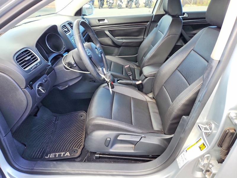 Photo 7 from auction – 2014 VOLKSWAGEN JETTA with VIN 3VWPP7AJ6EM602199