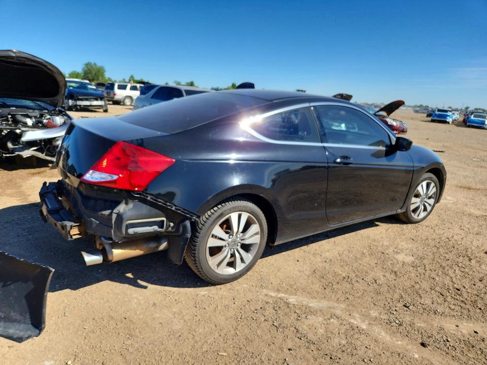 Photo 3 from auction – 2011 HONDA ACCORD with VIN 1HGCS1A74BA015723