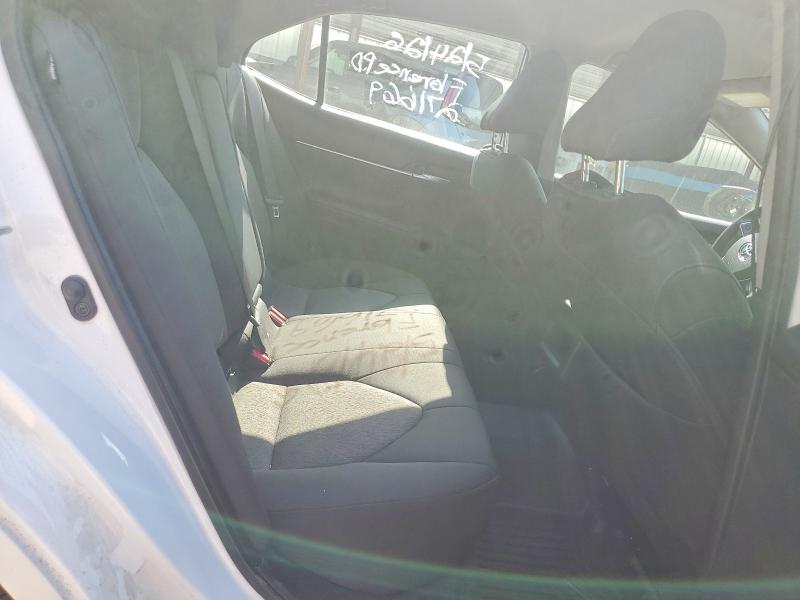 Photo 10 from auction – 2023 TOYOTA CAMRY with VIN 4T1C11AK5PU167534