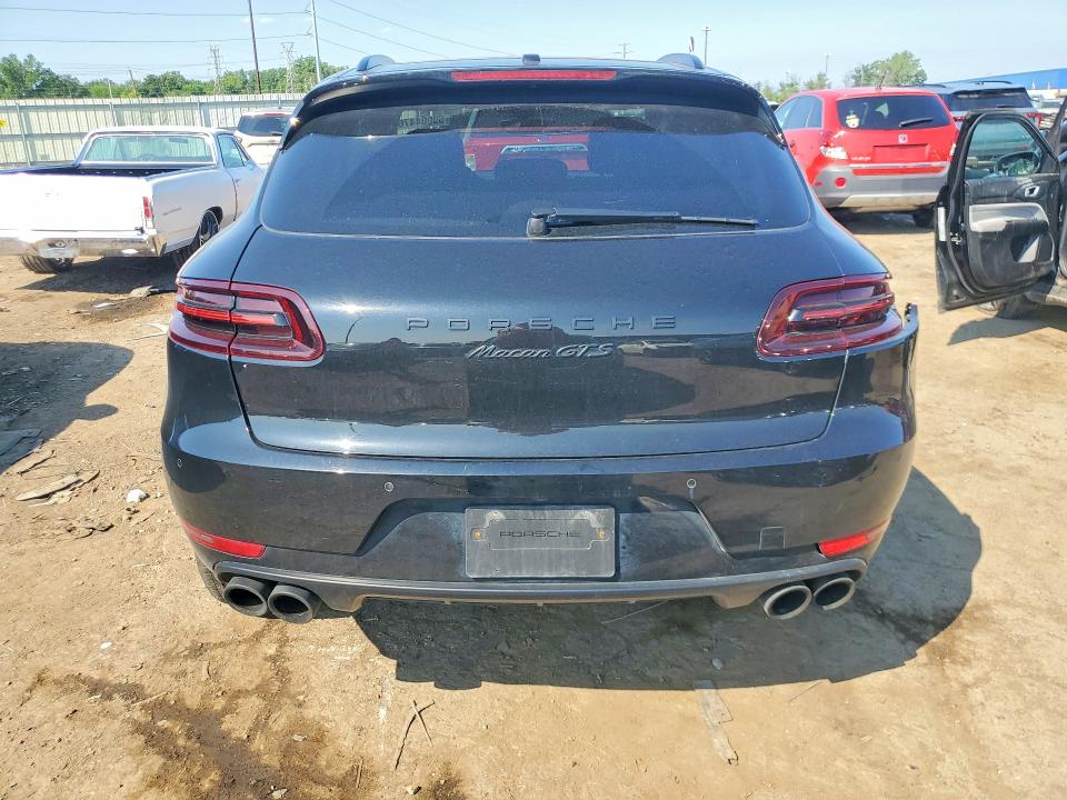 Photo 6 from auction – 2017 PORSCHE MACAN with VIN WP1AG2A5XHLB55105
