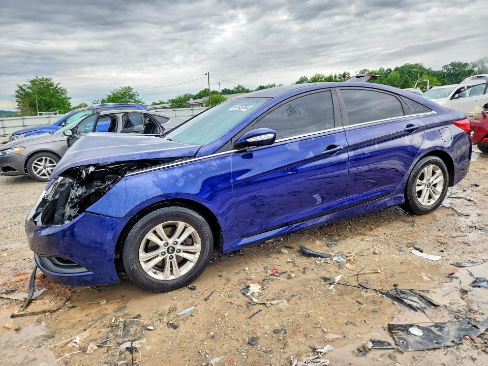 HYUNDAI SONATA 2014 with VIN 5NPEB4AC6EH943990 - Photo from auction