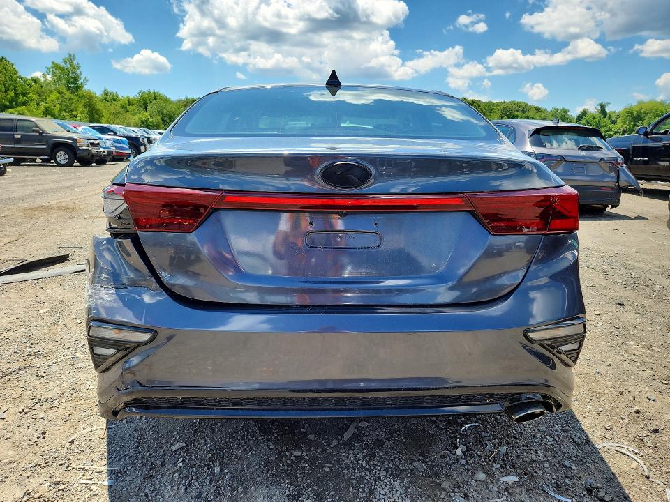 Photo 6 from auction – 2019 KIA FORTE with VIN 3KPF24AD0KE032776