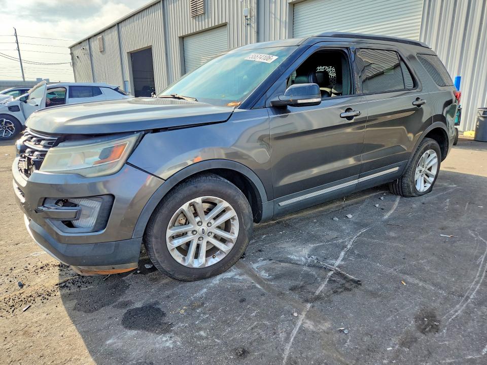 FORD EXPLORER 2017 с VIN 1FM5K7D80HGA46905 - Снимка от търг