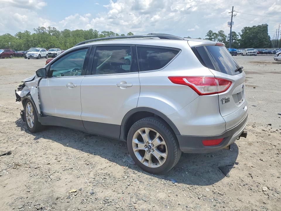 Photo 2 from auction – 2013 FORD ESCAPE with VIN 1FMCU0G98DUC99351