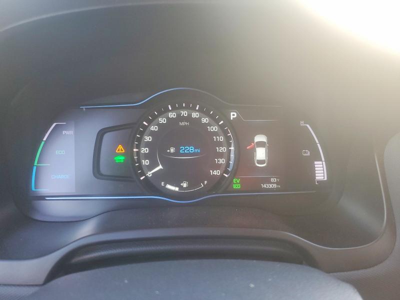 Photo 9 from auction – 2018 HYUNDAI IONIQ with VIN KMHC75LC2JU087577