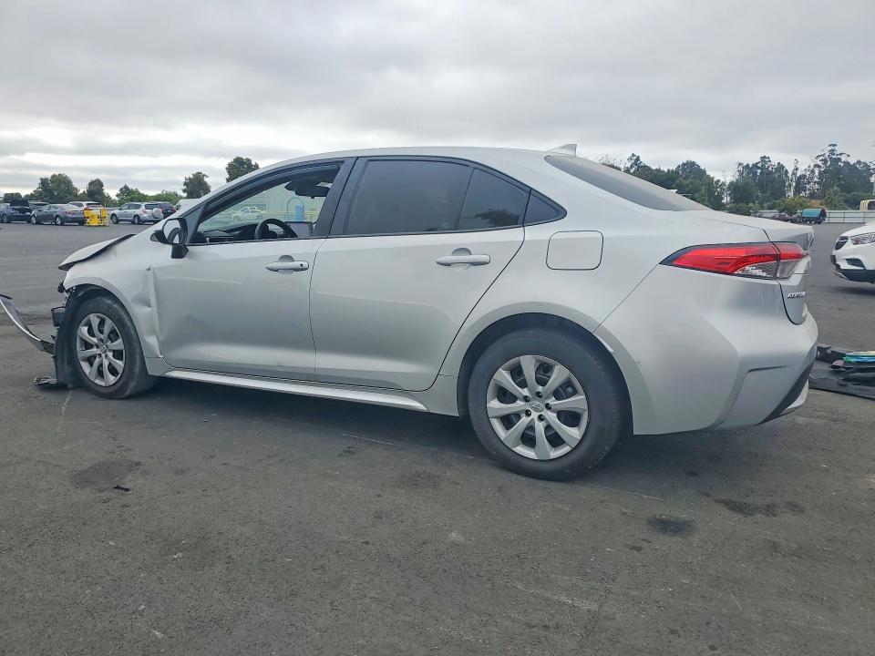 Photo 2 from auction – 2022 TOYOTA COROLLA with VIN 5YFEPMAE4NP274124