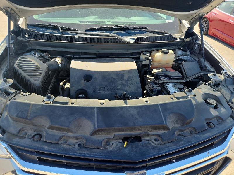 Photo 12 from auction – 2019 CHEVROLET TRAVERSE with VIN 1GNEVLKW7KJ222002