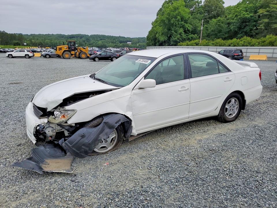 TOYOTA CAMRY 2002 with VIN 4T1BF32K12U019719 - Photo from auction