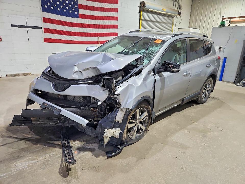TOYOTA RAV4 2016 with VIN 2T3RFREV2GW488484 - Photo from auction