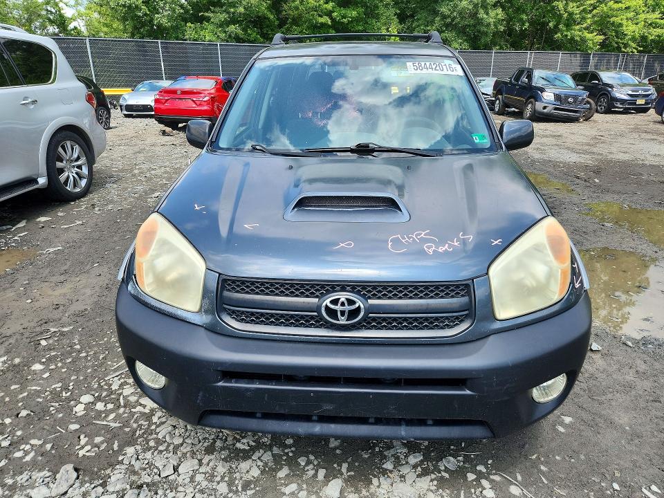 Photo 5 from auction – 2004 TOYOTA RAV4 with VIN JTEHD20V146003227