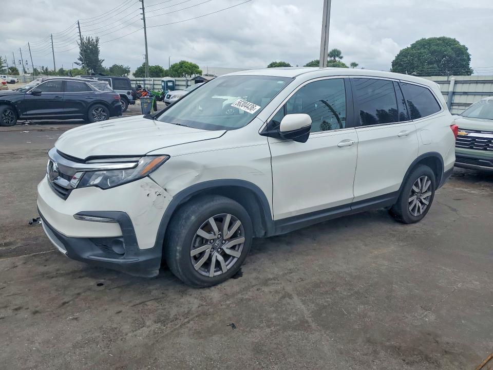 HONDA PILOT 2021 con VIN 5FNYF5H58MB044785 - Foto de la subasta