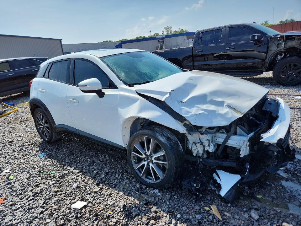 Photo 4 from auction – 2017 MAZDA CX-3 with VIN JM1DKDC78H0147867