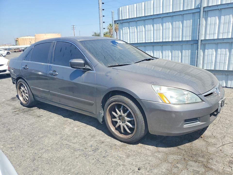 Photo 4 from auction – 2007 HONDA ACCORD with VIN 1HGCM56867A117714