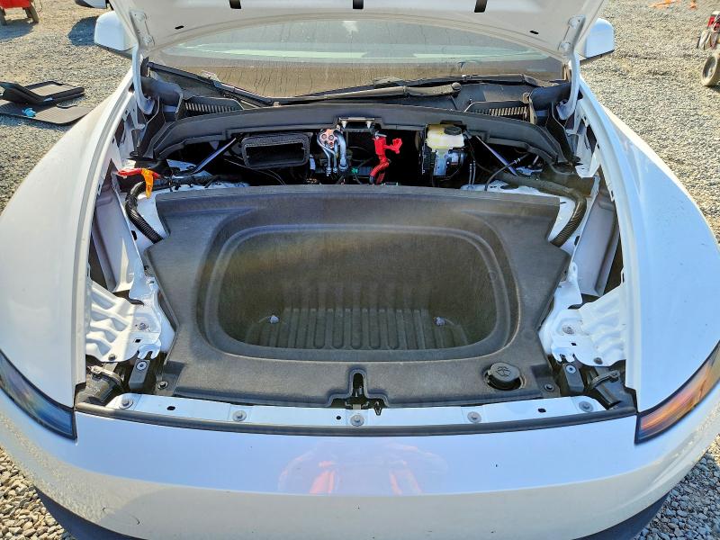 Photo 12 from auction – 2026 TESLA MODEL Y with VIN 7SAYGDED8TA605598