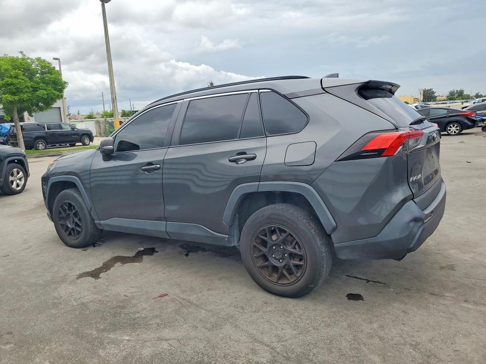 Photo 2 from auction – 2020 TOYOTA RAV4 with VIN 2T3P1RFV9LC078698